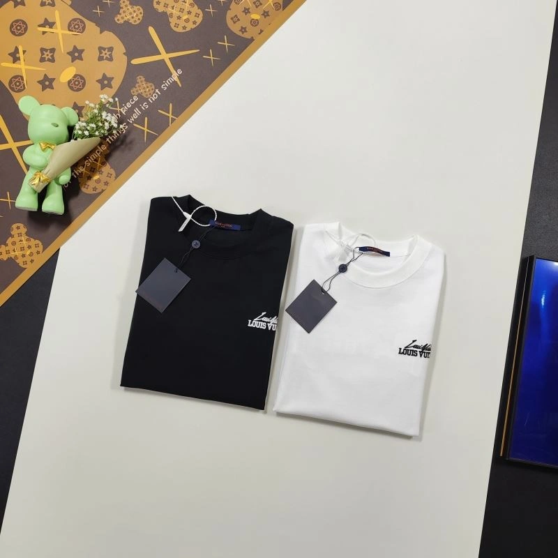 Louis Vuitton T-Shirts RelaxedFit 137138
