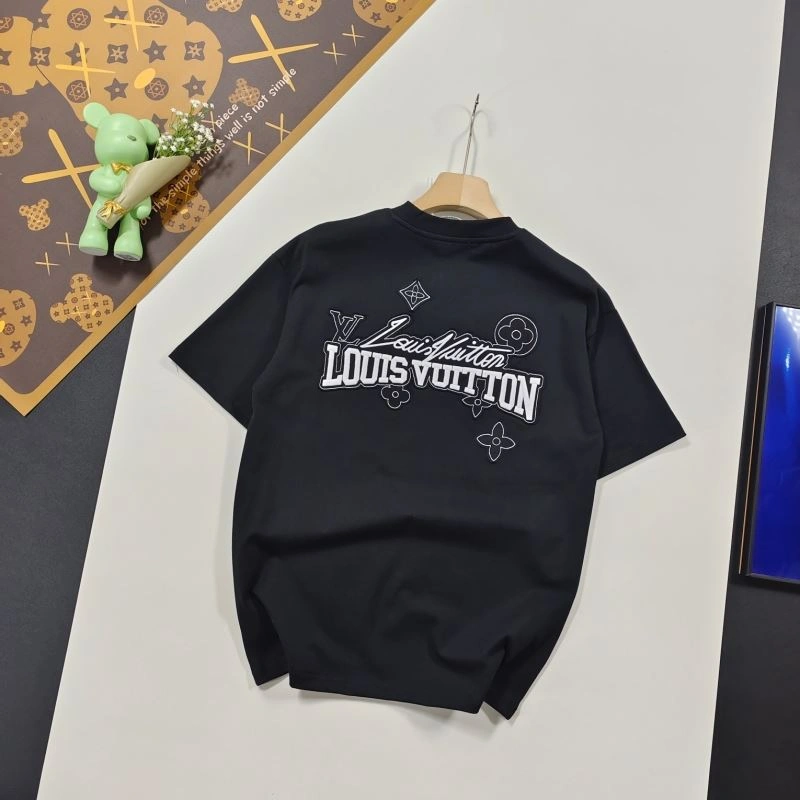 Louis Vuitton T-Shirts RelaxedFit 137138
