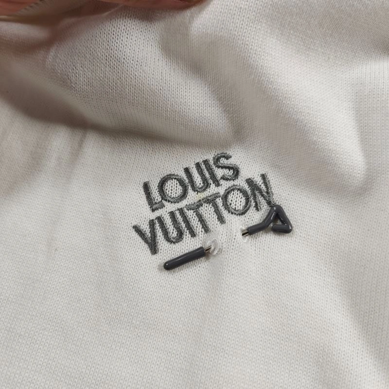 Louis Vuitton T-Shirts Vibrant 137166