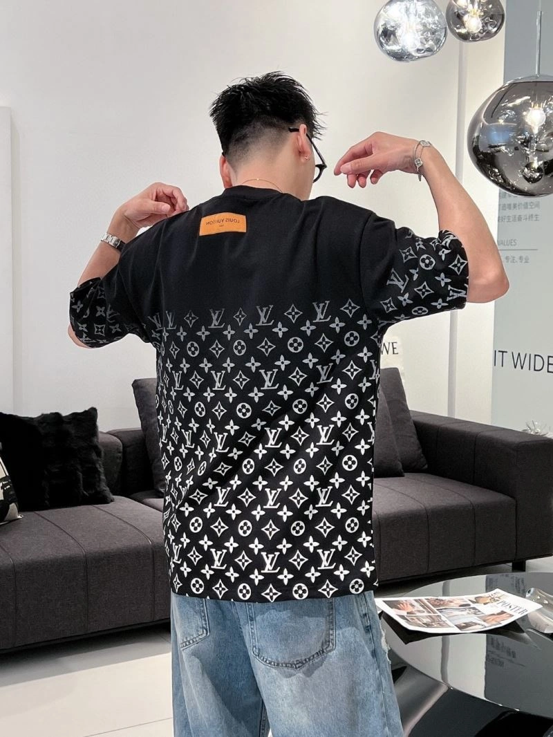 Louis Vuitton T-Shirts ModernLook 137139