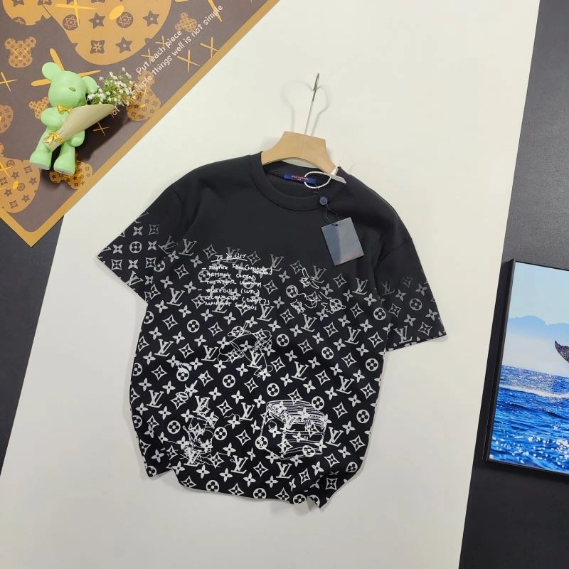 Louis Vuitton T-Shirts ModernLook 137139