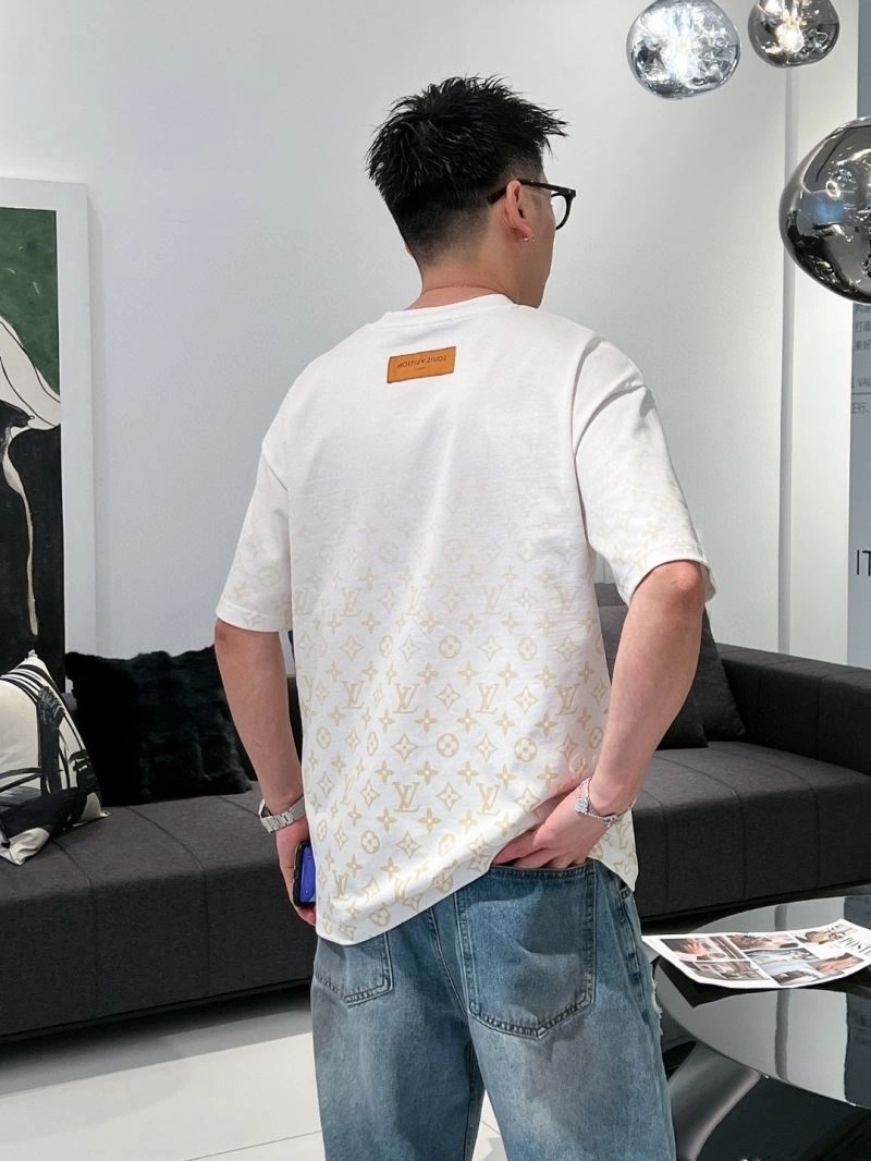 Louis Vuitton T-Shirts ModernLook 137139