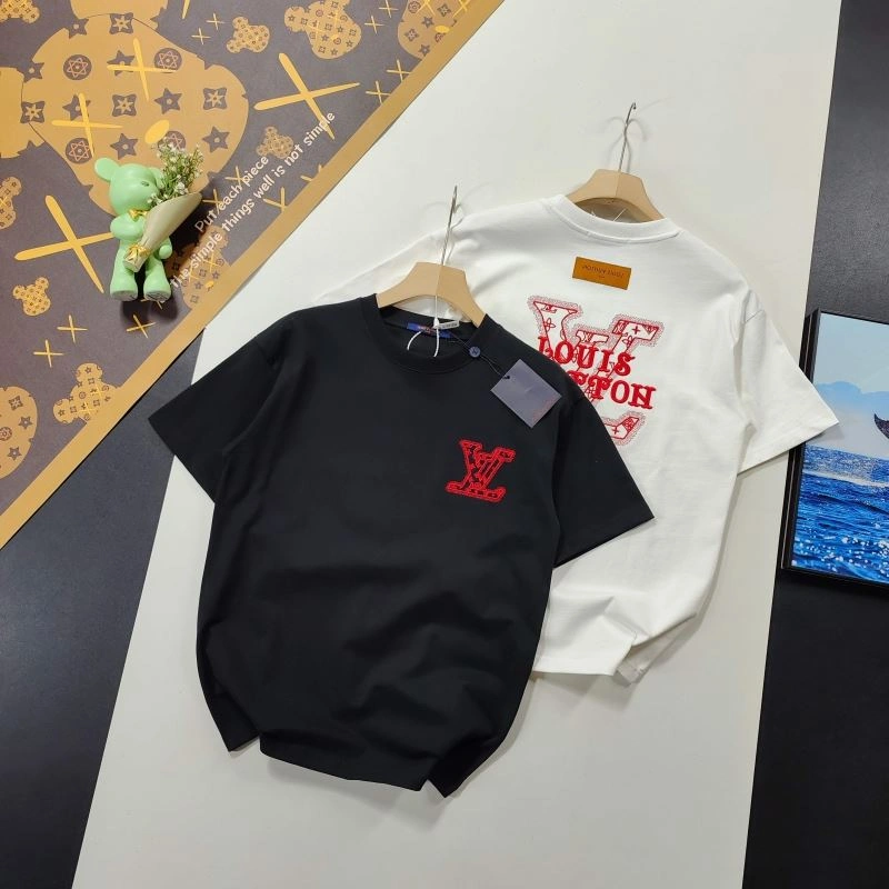 Louis Vuitton T-Shirts Affordable 137137