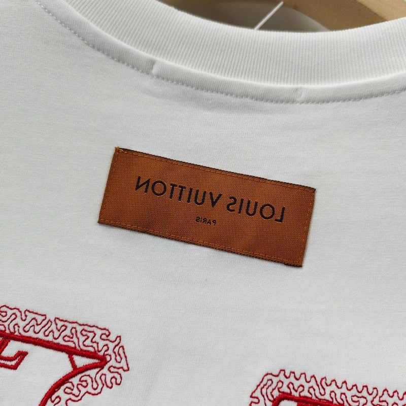 Louis Vuitton T-Shirts Affordable 137137