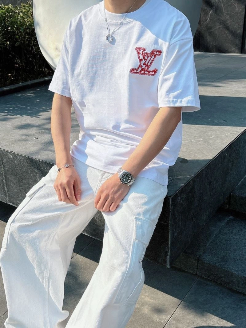 Louis Vuitton T-Shirts Affordable 137137