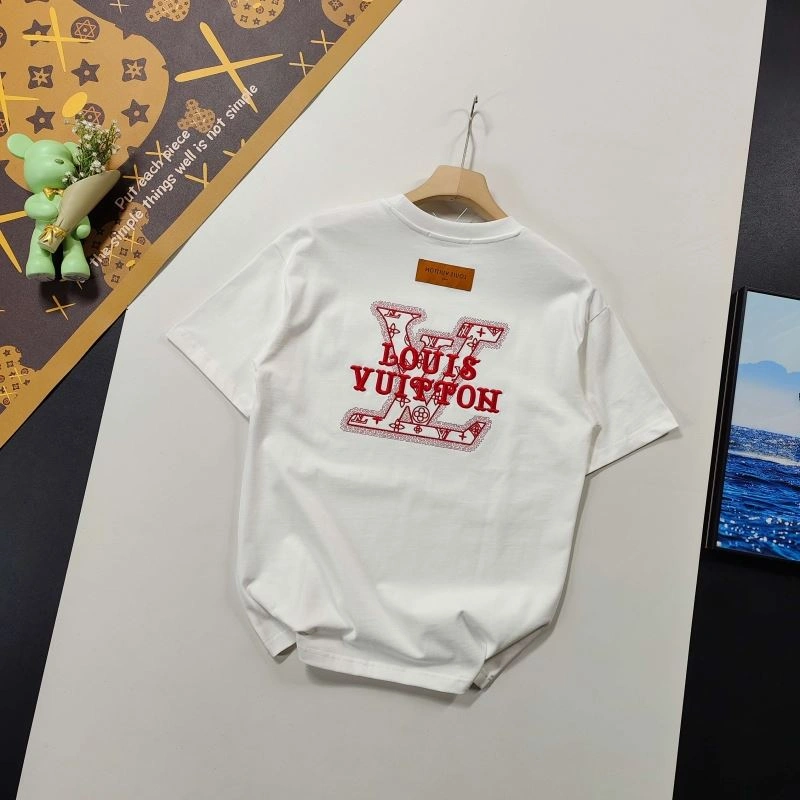 Louis Vuitton T-Shirts Affordable 137137