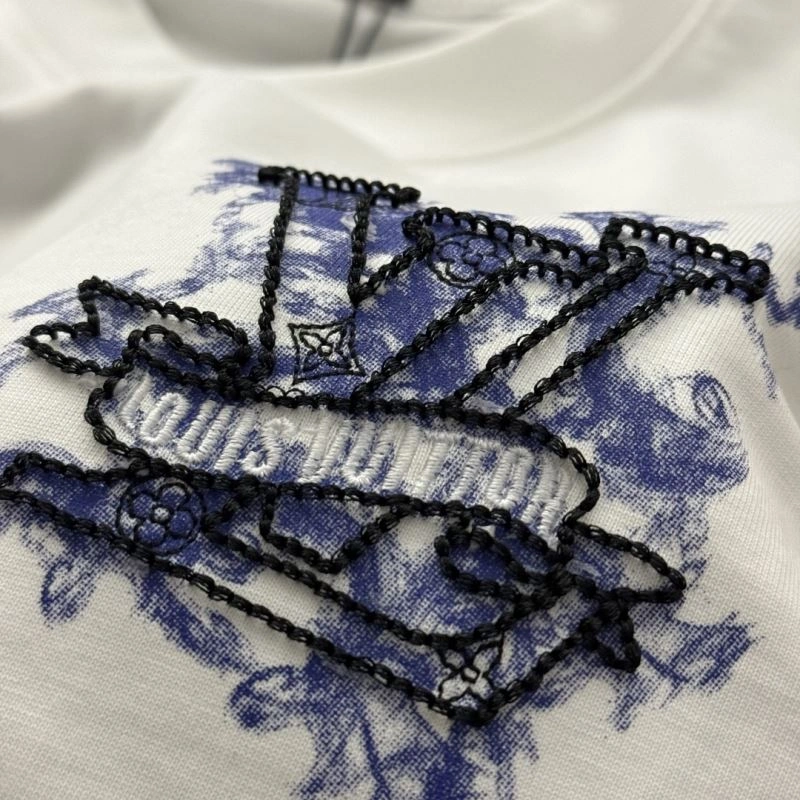 OnTrend Louis Vuitton T-Shirts 137116
