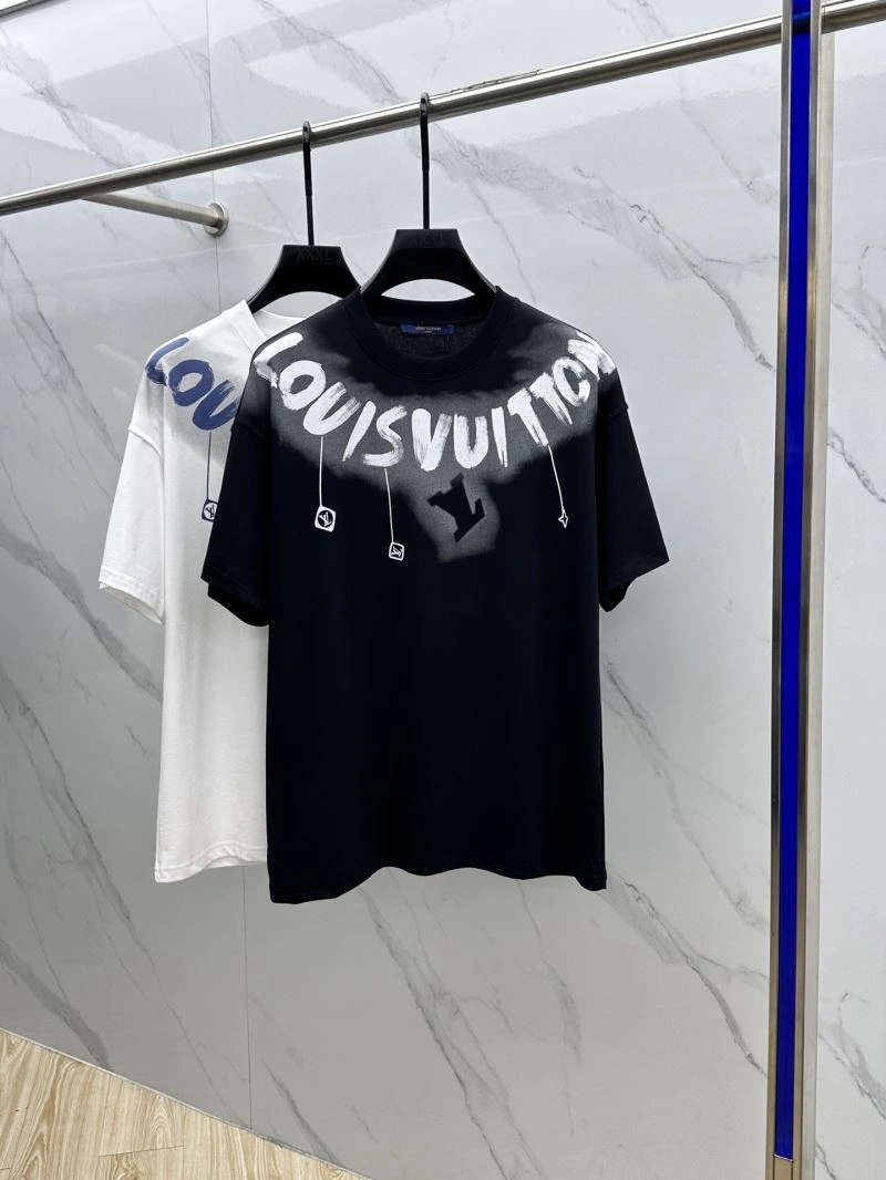 Sophisticated Louis Vuitton T-Shirts 137124