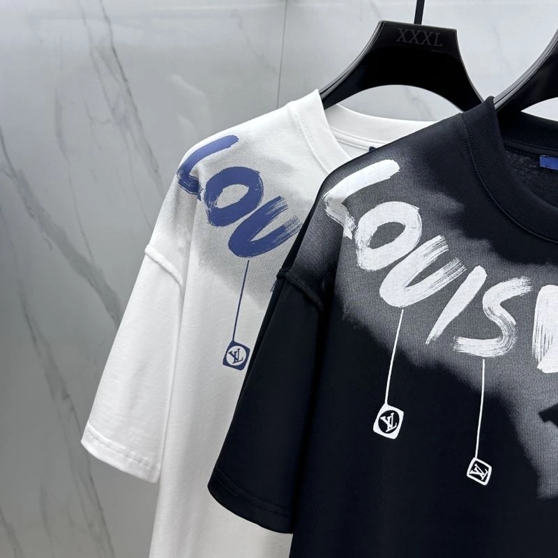 Sophisticated Louis Vuitton T-Shirts 137124