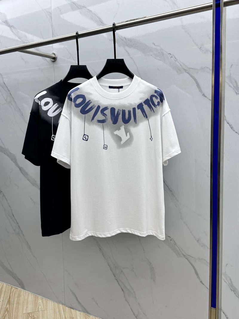 Louis Vuitton T-Shirts Practical 137110