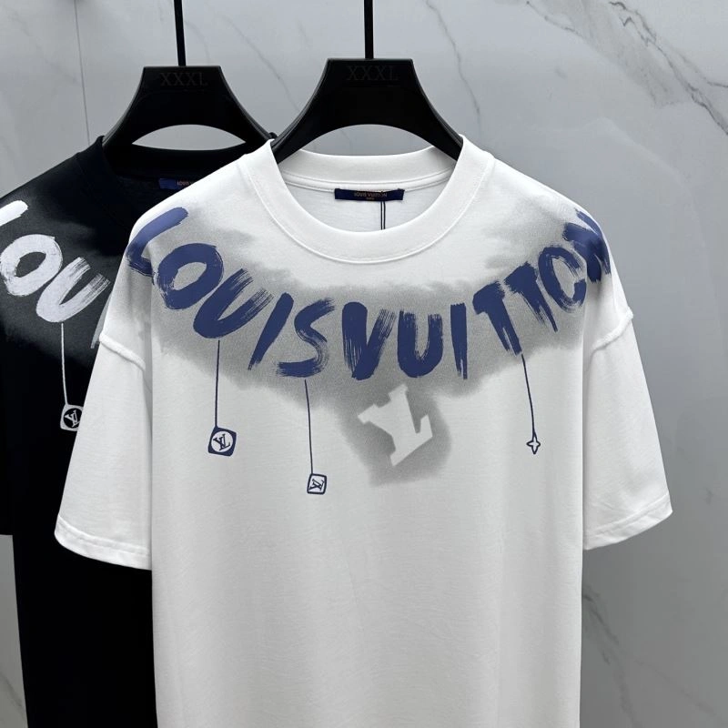 Louis Vuitton T-Shirts Practical 137110