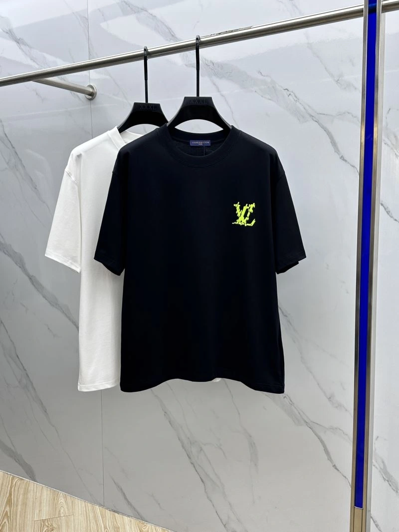Bright Louis Vuitton T-Shirts 137128