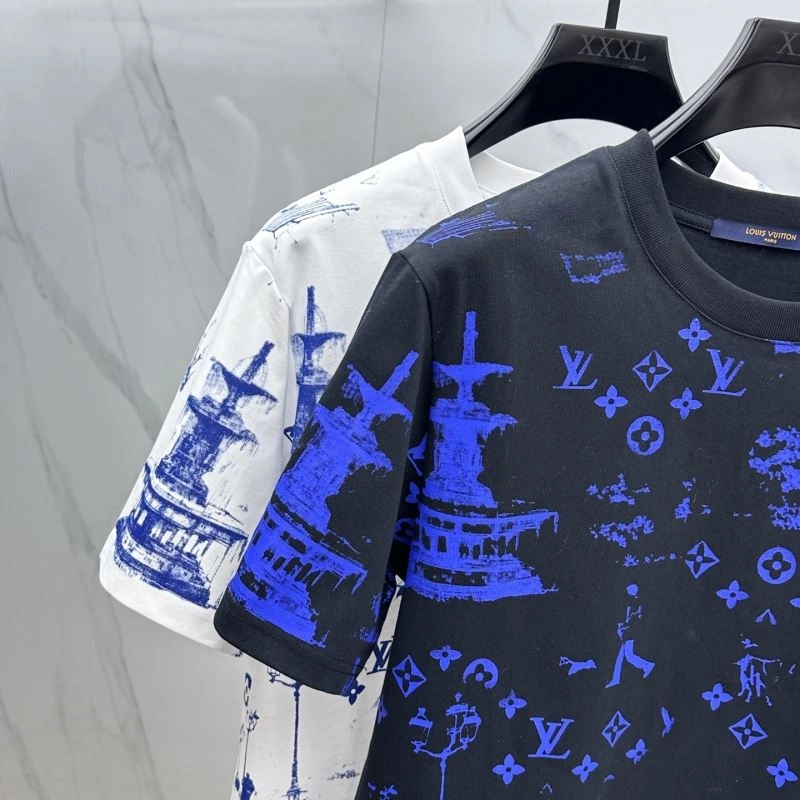 Breathable Louis Vuitton T-Shirts 137129