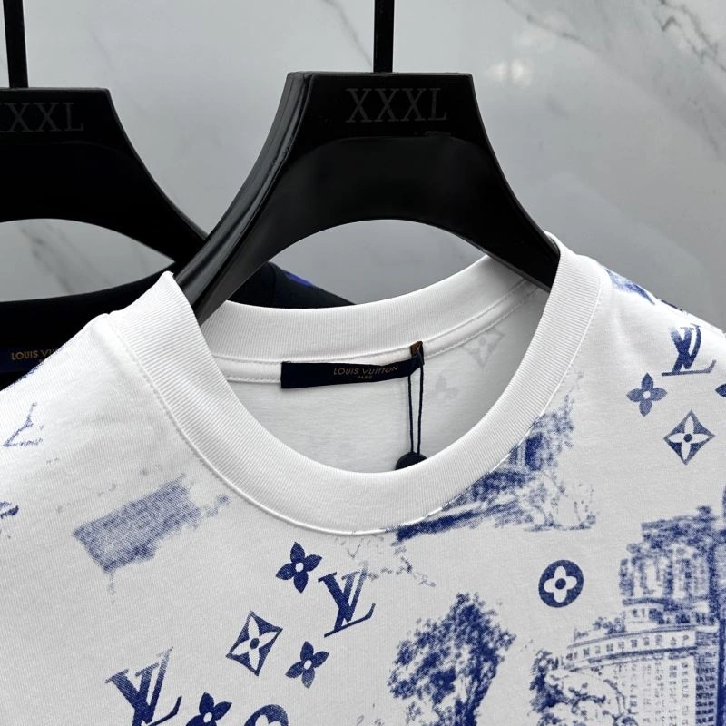 ModernLook Louis Vuitton T-Shirts 137120