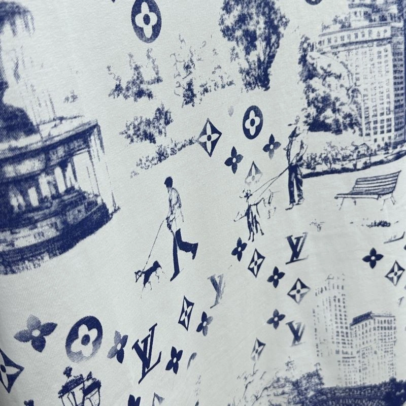 ModernLook Louis Vuitton T-Shirts 137120