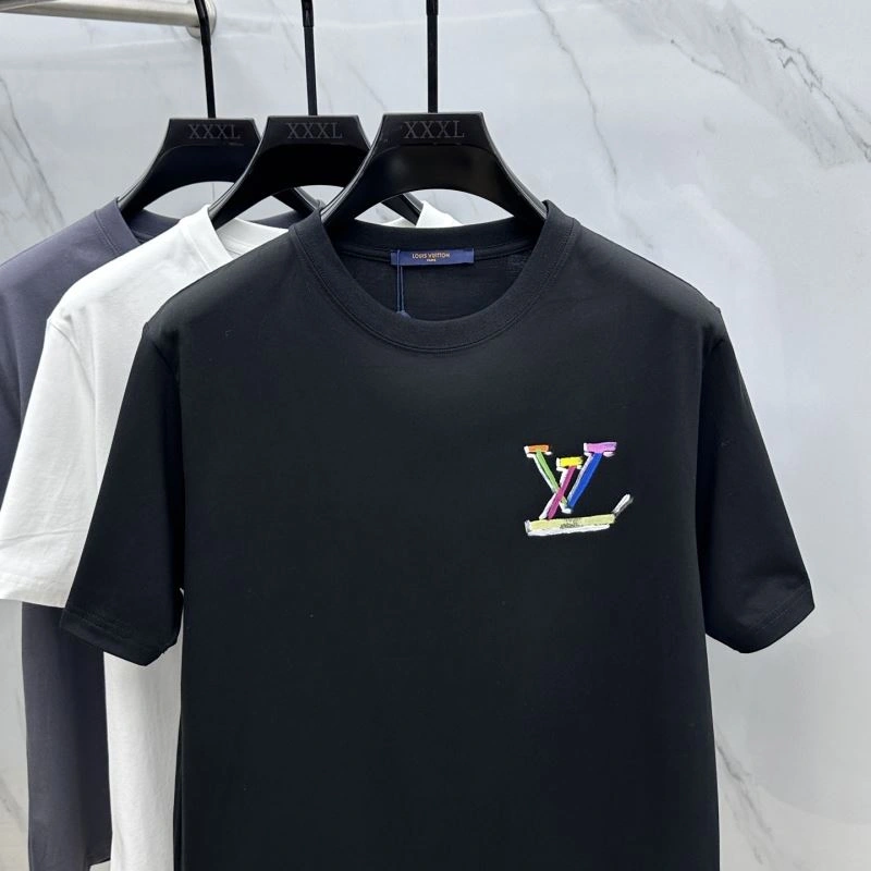 HighQuality Louis Vuitton T-Shirts 137126