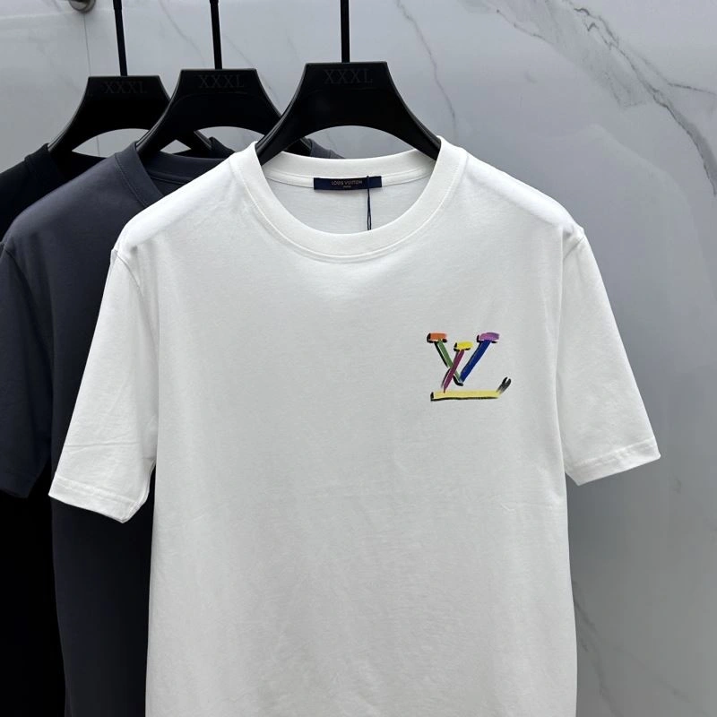 Timeless Louis Vuitton T-Shirts 137125