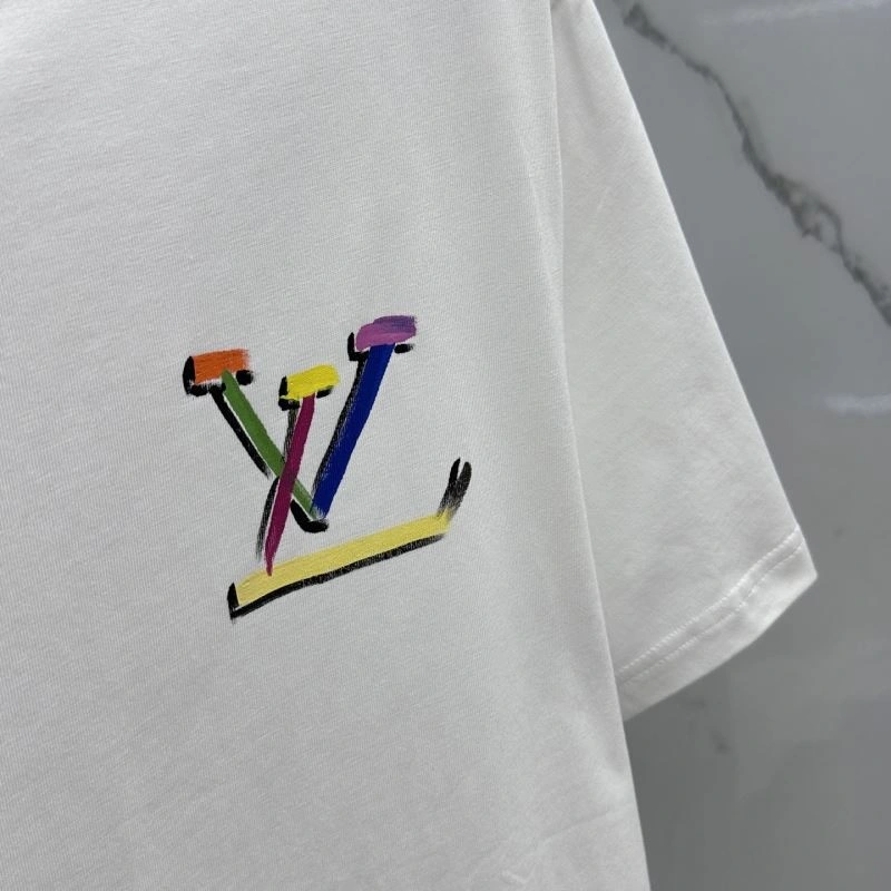 Timeless Louis Vuitton T-Shirts 137125
