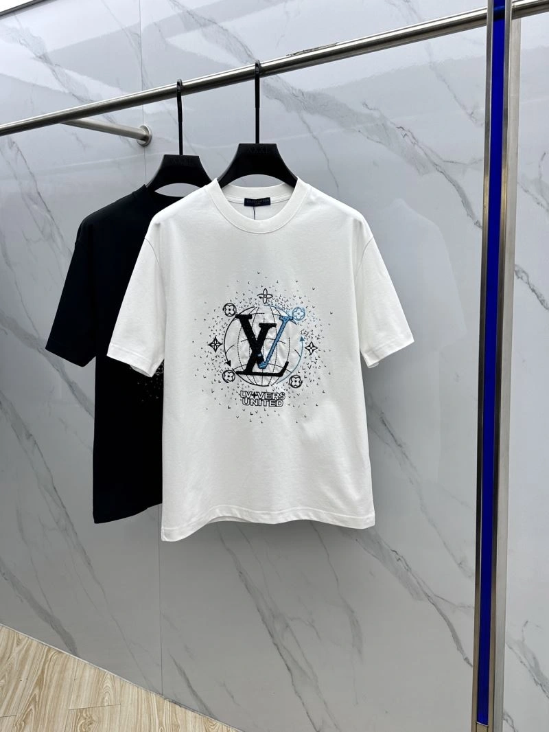 Louis Vuitton T-Shirts HighPerformance 137123
