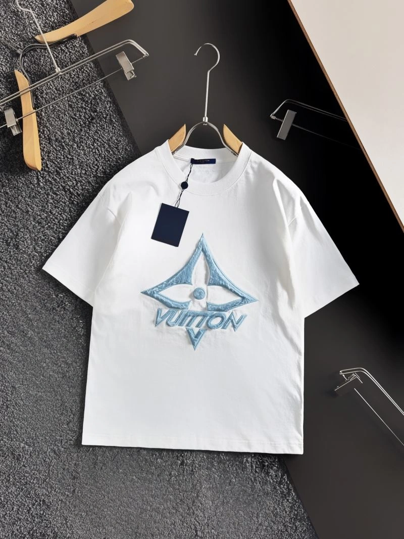 Supportive Louis Vuitton T-Shirts 137114