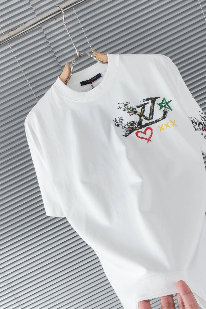 WeatherProof Louis Vuitton T-Shirts 137111