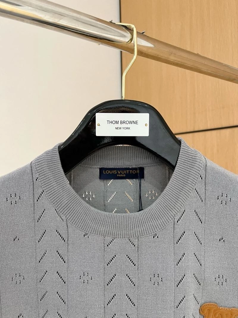 Louis Vuitton T-Shirts Supportive 137104