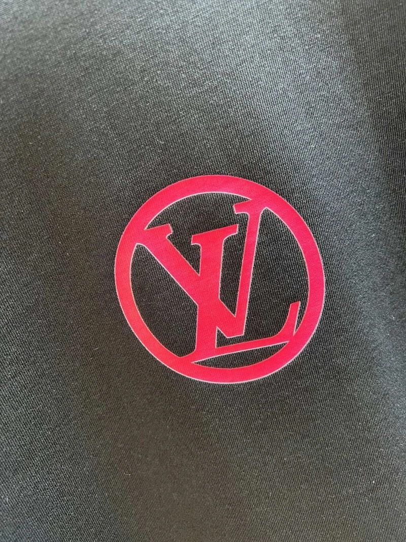 Louis Vuitton T-Shirts MultiPurpose 137134