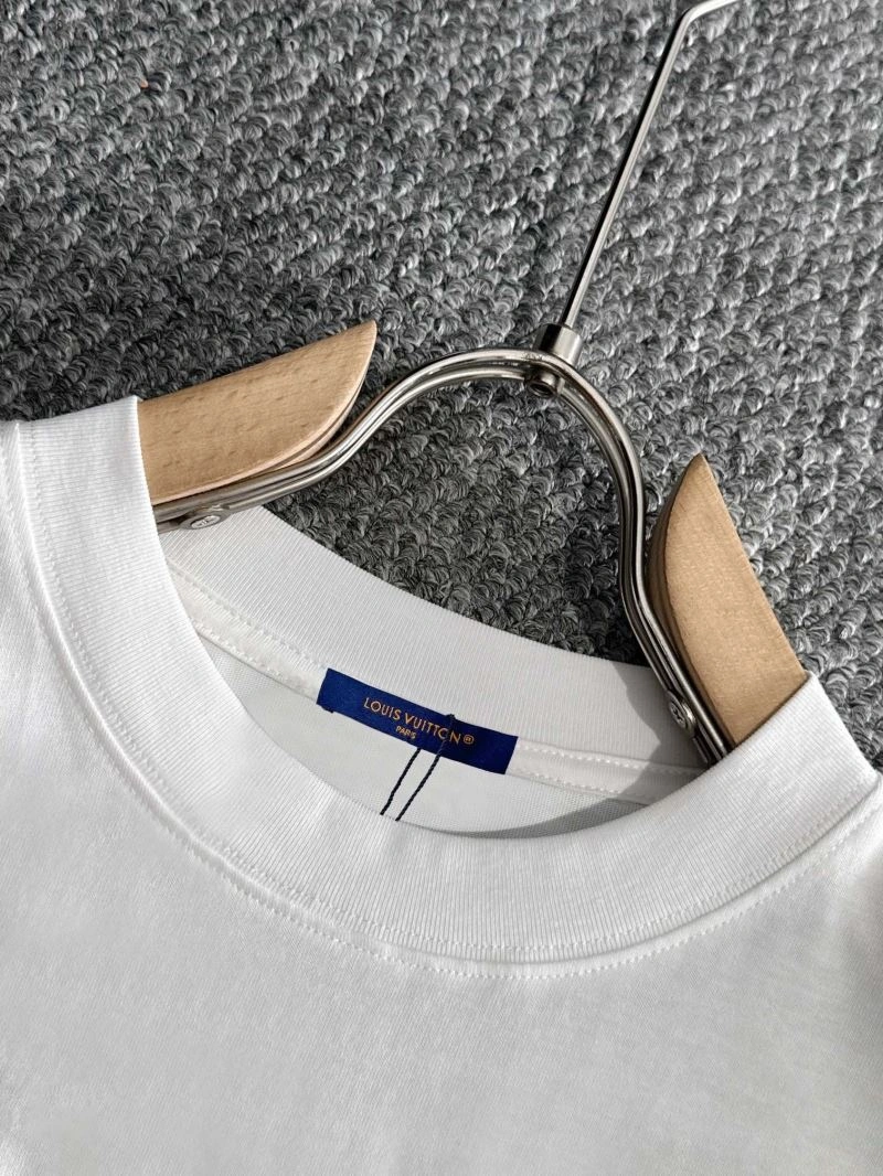 Soft Louis Vuitton T-Shirts 137101