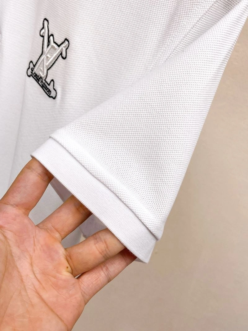 Upgraded Louis Vuitton T-Shirts 137094
