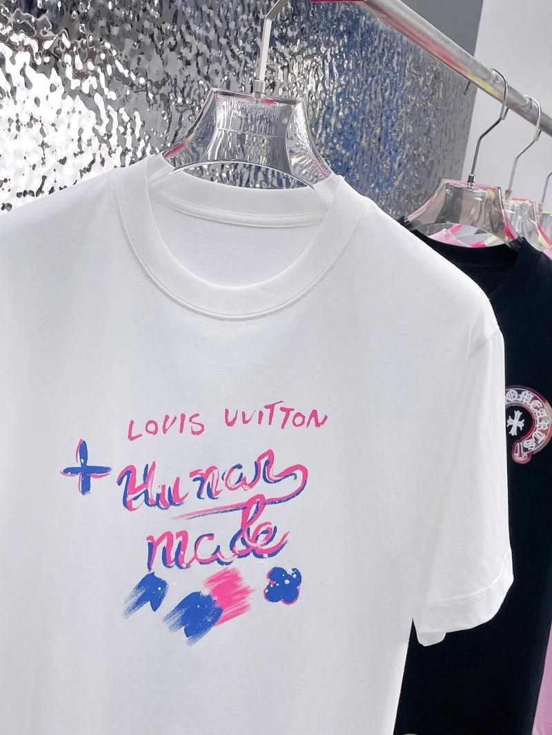 Louis Vuitton T-Shirts Resilient 137072