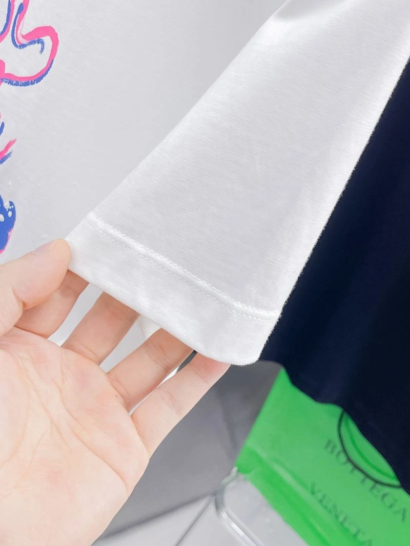 Louis Vuitton T-Shirts Resilient 137072