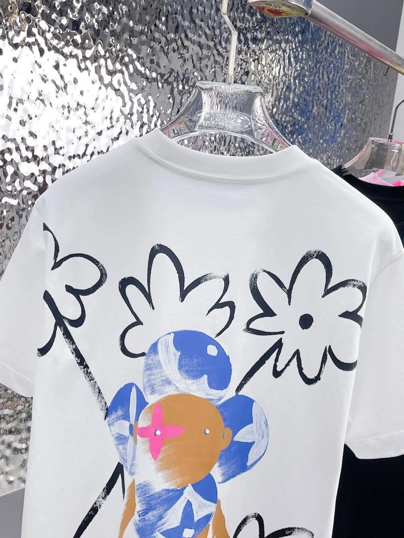 Louis Vuitton T-Shirts Resilient 137072