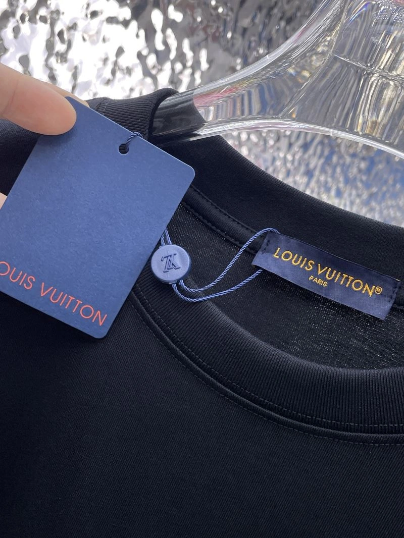 FlexibleFit Louis Vuitton T-Shirts 137097