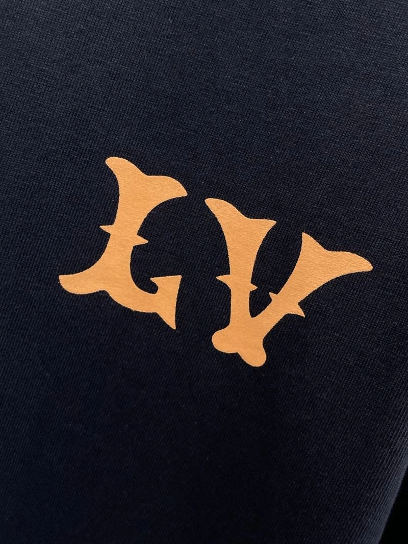 Louis Vuitton T-Shirts Stylish 137081