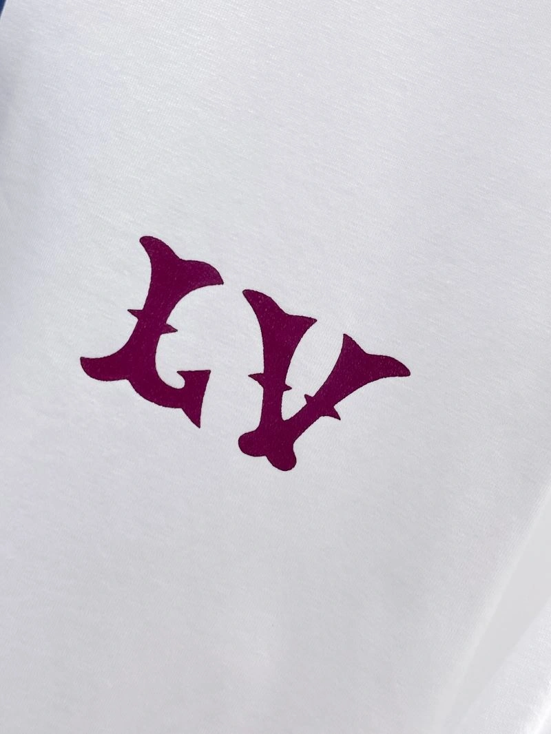 WrinkleFree Louis Vuitton T-Shirts 137092