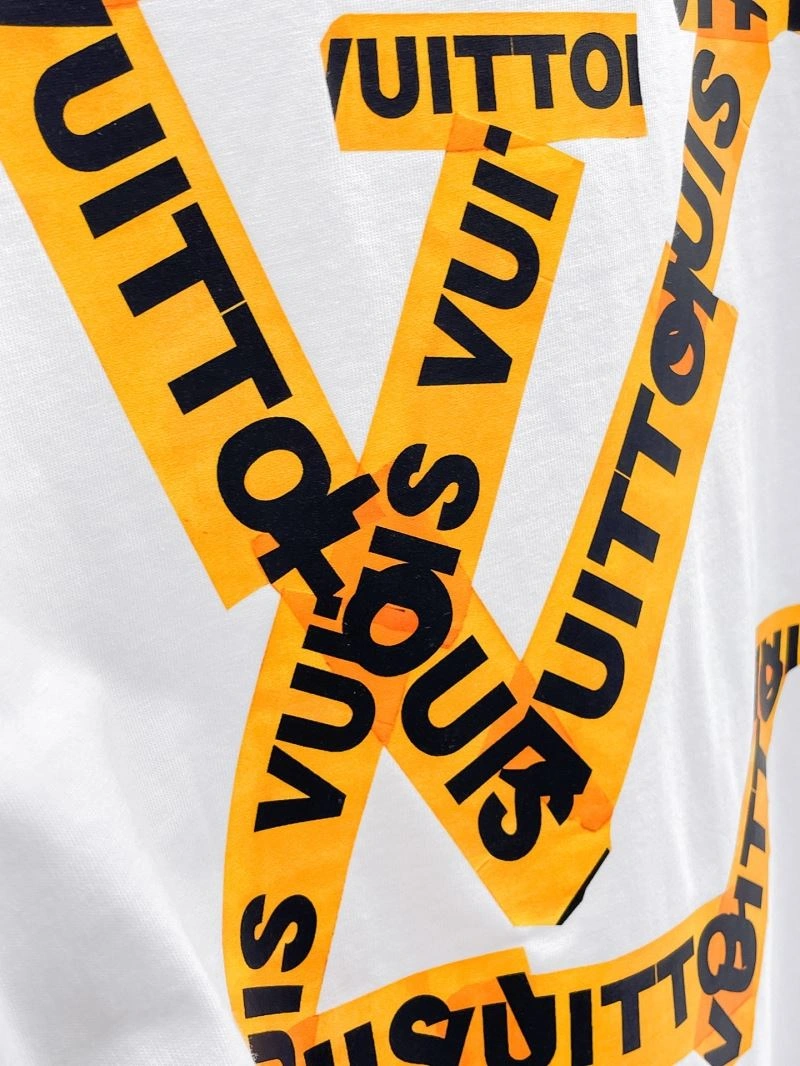Snug Louis Vuitton T-Shirts 137084