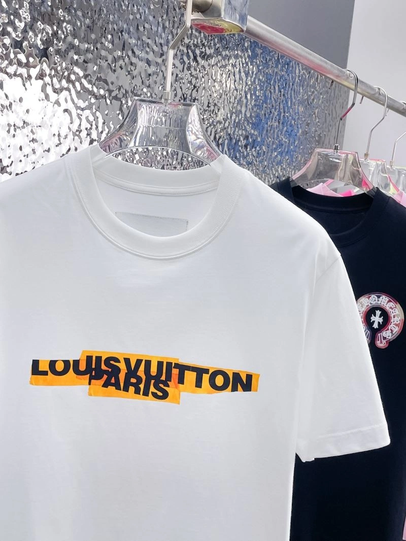 Snug Louis Vuitton T-Shirts 137084