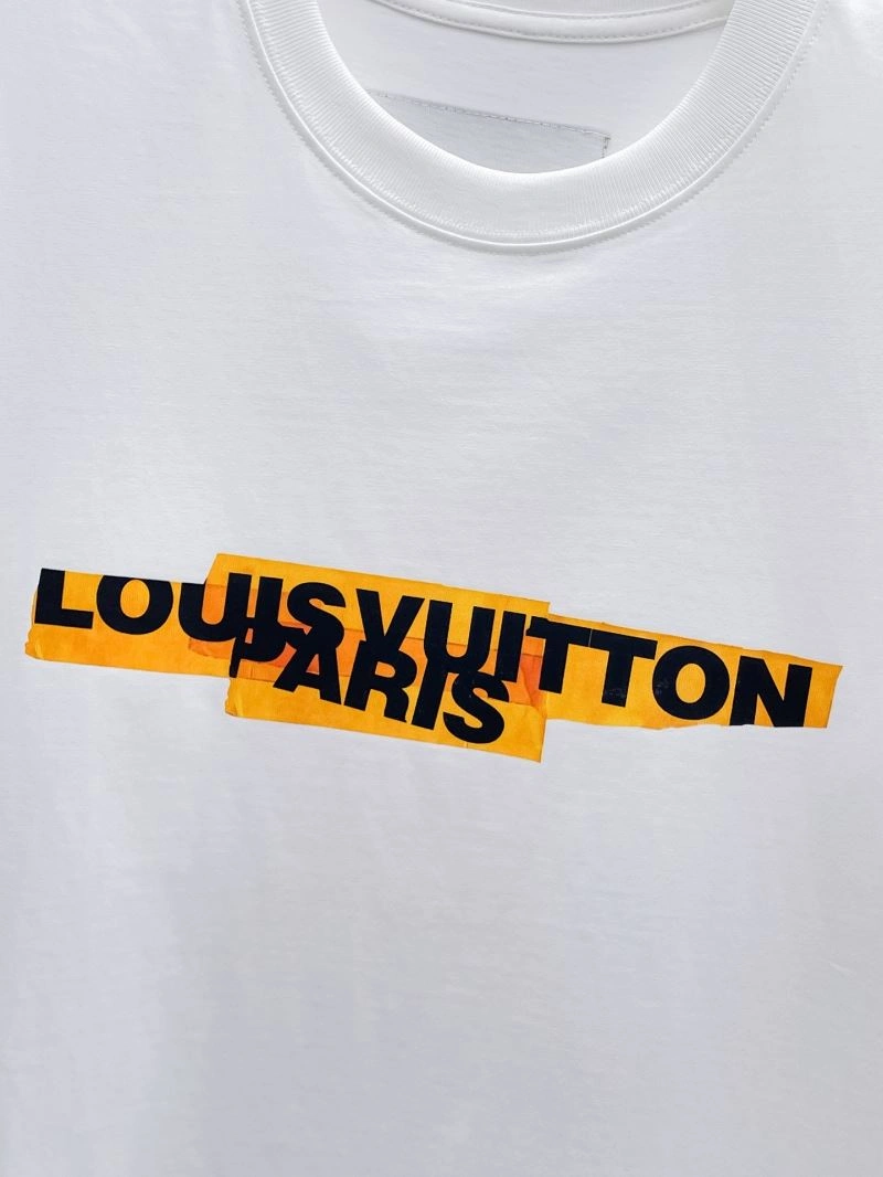 Snug Louis Vuitton T-Shirts 137084