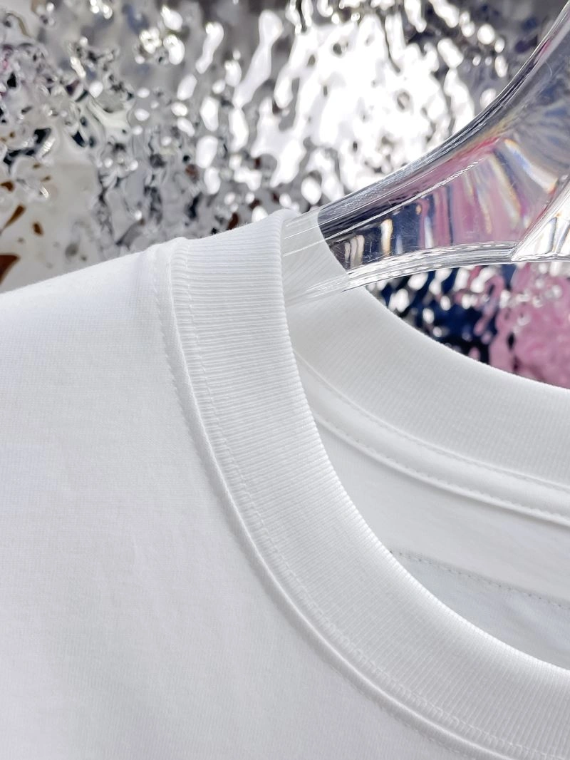 Affordable Louis Vuitton T-Shirts 137068