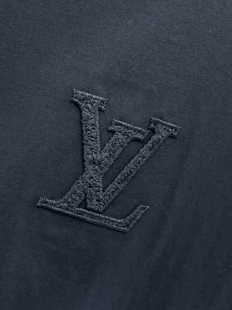 Comfortable Louis Vuitton T-Shirts 137067