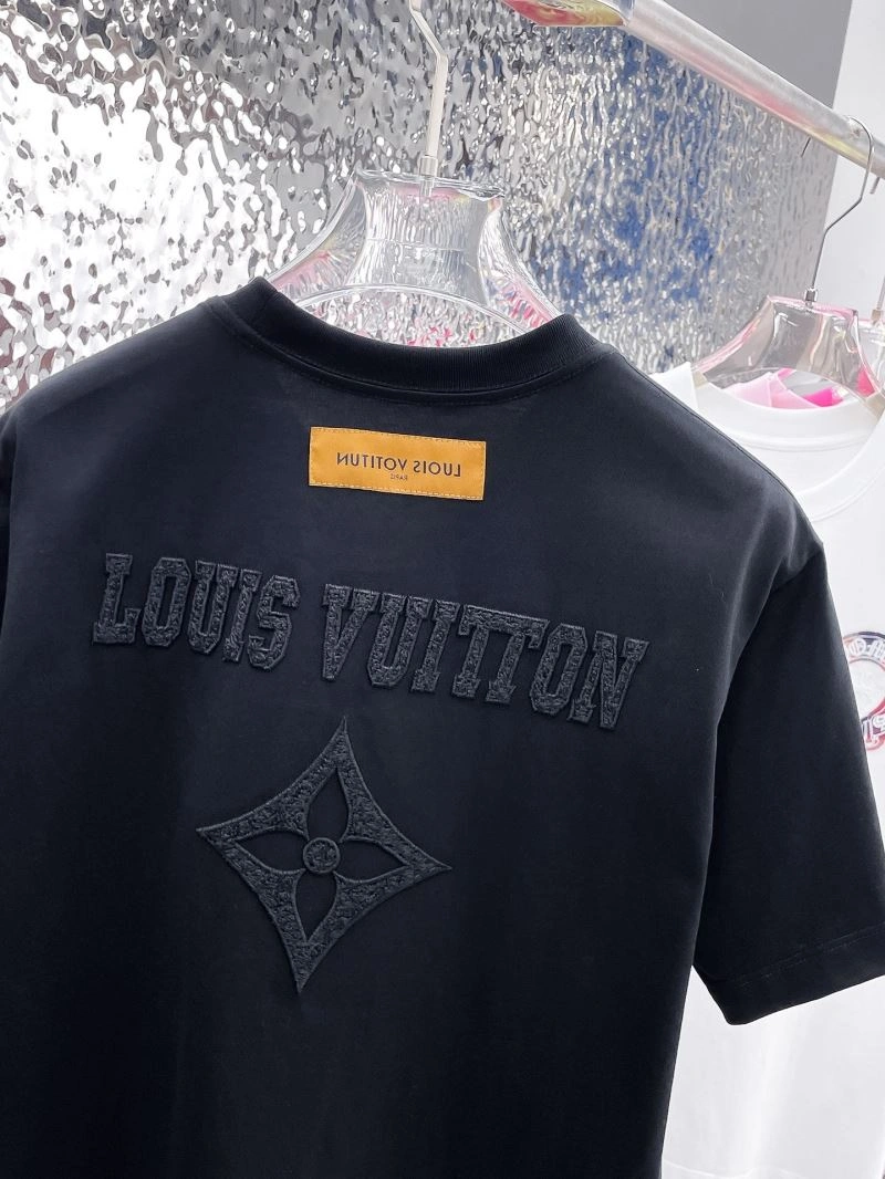 Comfortable Louis Vuitton T-Shirts 137067