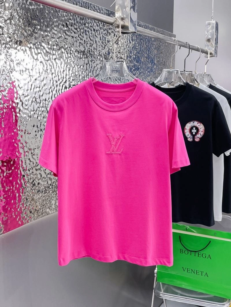 Louis Vuitton T-Shirts WrinkleFree 137088