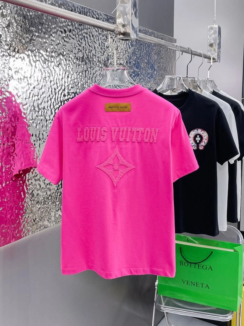 Louis Vuitton T-Shirts WrinkleFree 137088