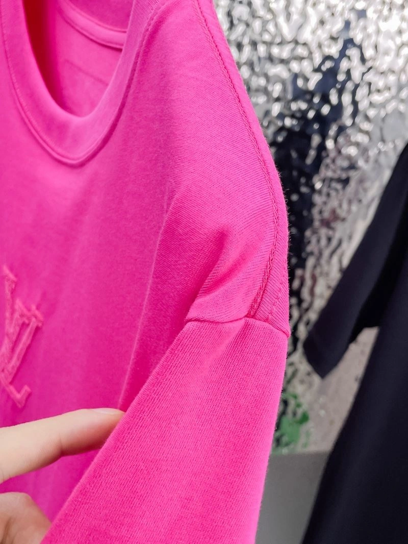 Louis Vuitton T-Shirts WrinkleFree 137088