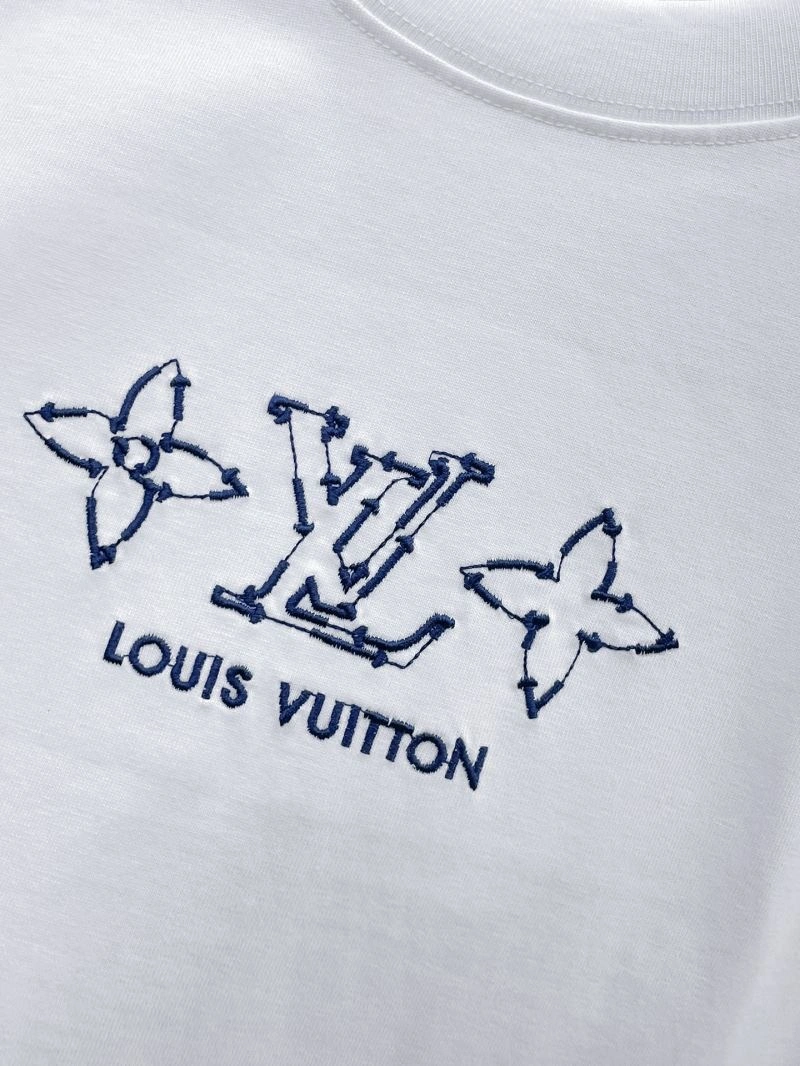 WeatherProof Louis Vuitton T-Shirts 137085