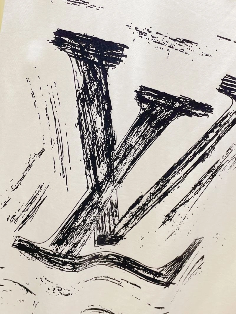 Popular Louis Vuitton T-Shirts 137062