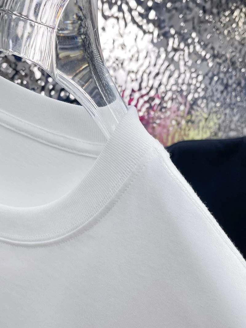 OdorResistant Louis Vuitton T-Shirts 137057
