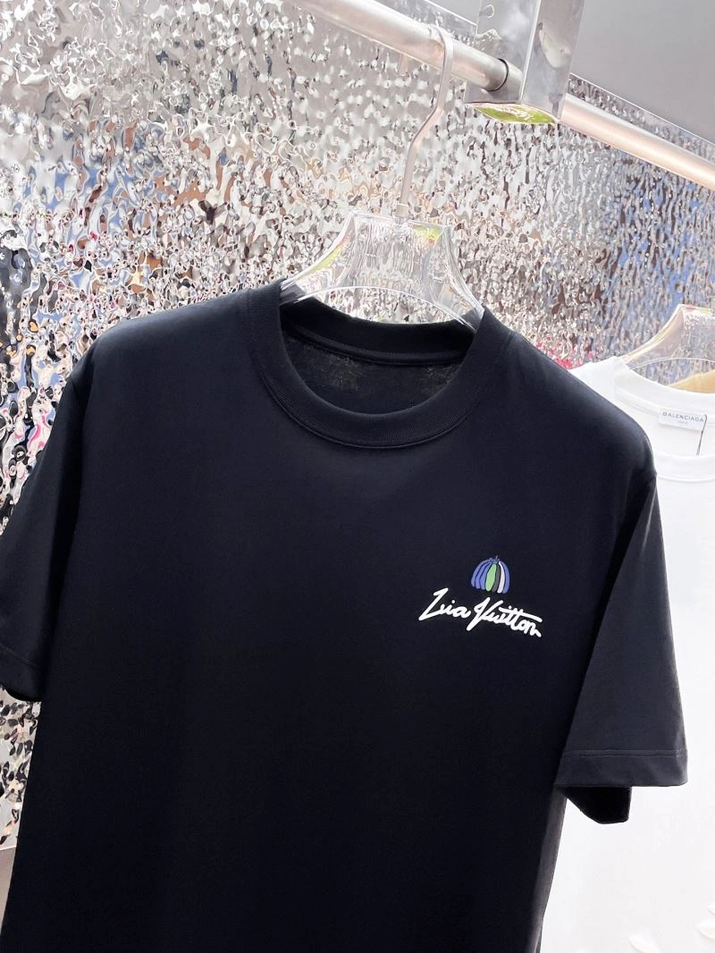 Louis Vuitton T-Shirts Classic 137056
