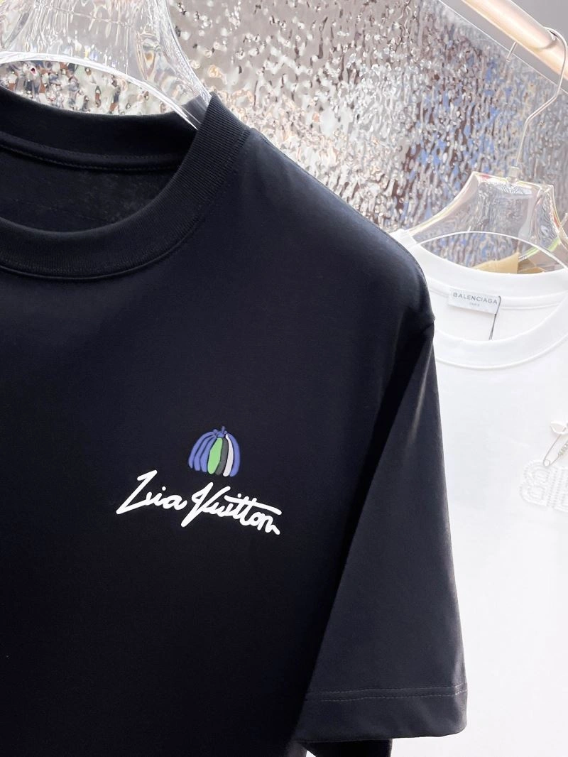 Louis Vuitton T-Shirts Classic 137056