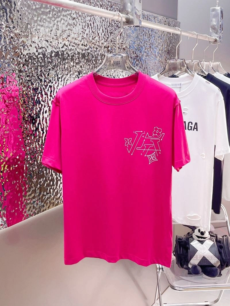 Louis Vuitton T-Shirts Lightweight 137045